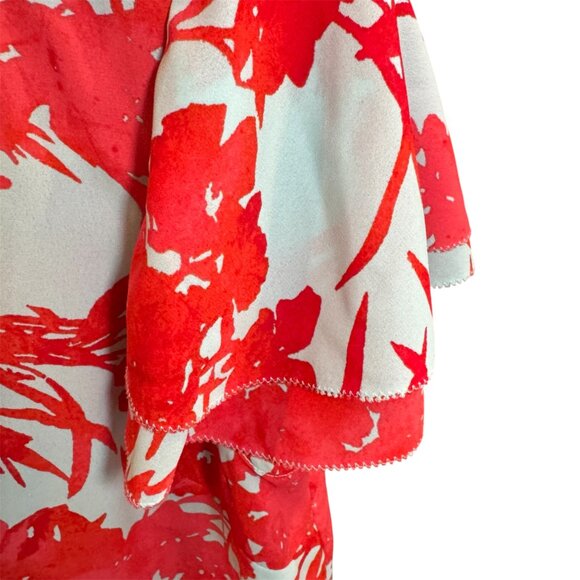 Banana Republic Women’s Red Floral Print Blouse Flutter Sleeve Top Size S - Picture 2 of 6